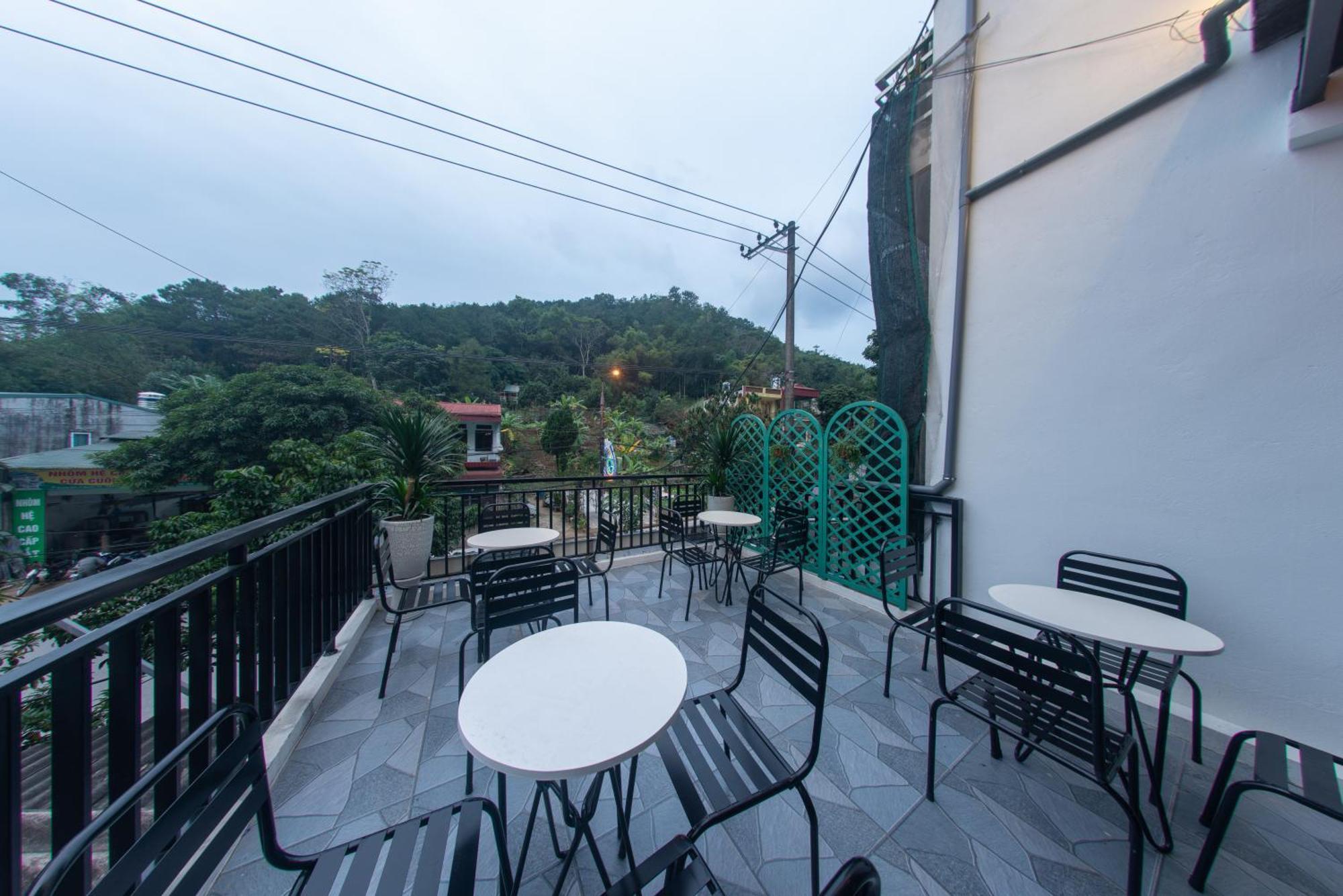 Strawberry House , Tour & Motorbikes Rentel Bed & Breakfast Ha Giang Exterior photo