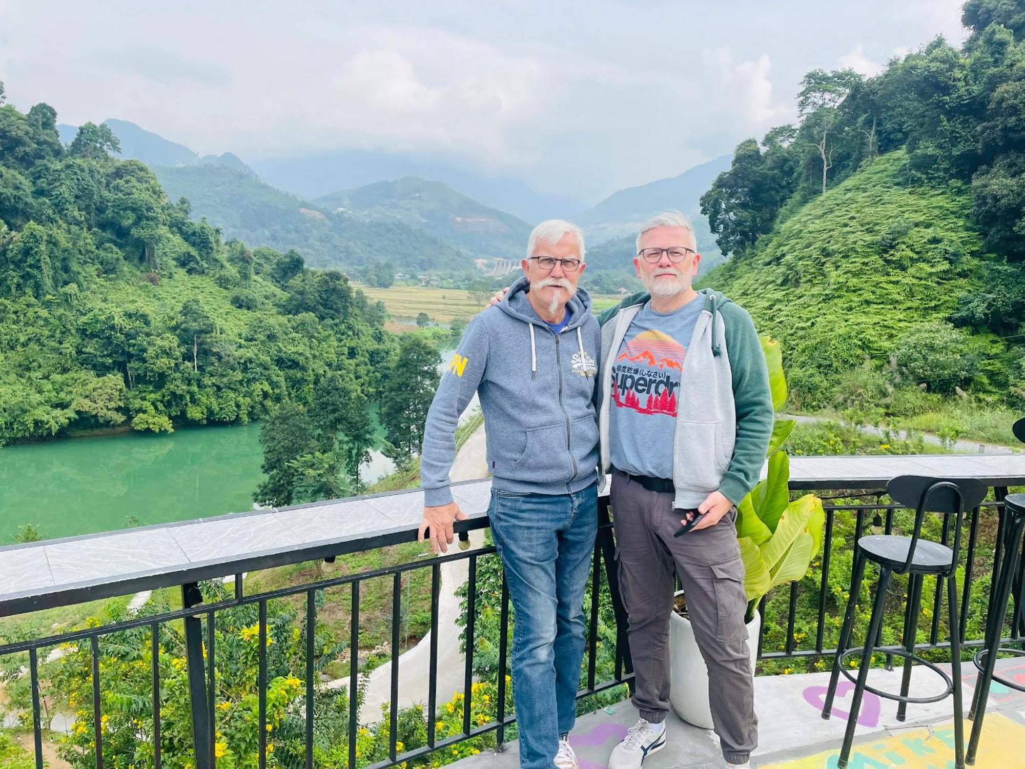 Strawberry House , Tour & Motorbikes Rentel Bed & Breakfast Ha Giang Exterior photo